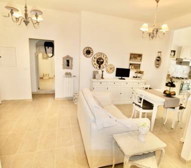 Quadrilocale in affitto a Genova, Zona Sturla, Via dell'Ombra 6