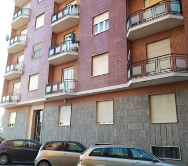 Bilocale in vendita a Nichelino (Torino), Via Oberdan 8