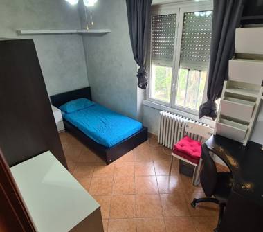 Affitto Stanza Singola a Milano, Zona Villa Pizzone, Via Chiari 5