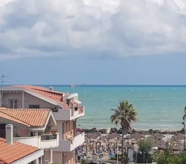 Bilocale in affitto a Montesilvano, Frazione Montesilvano Colle, Via Valle D'Aosta 7