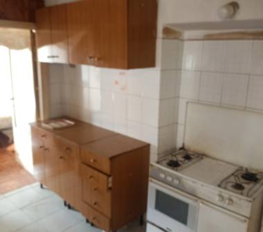 Quadrilocale in vendita a Petrella Salto, Frazione Capradosso, Via Rocca 1