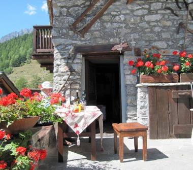 Affitto Baita/Chalet/Trullo Vacanze a Bionaz (Aosta), Ru 3