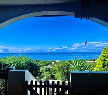 Trilocale in vendita a Arbus, Frazione Gutturu E Flumini, Strada Montevecchio - Portu Maga 2a