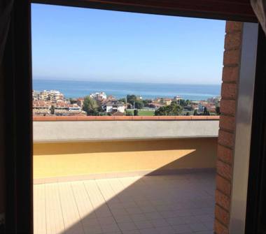 Attico in vendita a Senigallia, Frazione Marzocca