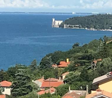 Offerta Vacanze Bed & Breakfast a Trieste, Frazione Centro città, STRADA DEL FRIULI 196/3 196/3