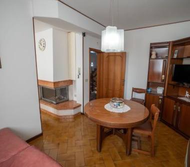 Casa indipendente in vendita a Castelleone di Suasa (Ancona), Corso G. Marconi 25