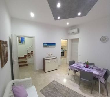 Affitto Stanza Singola a Trapani, Frazione Centro città, Via dei Prati 56