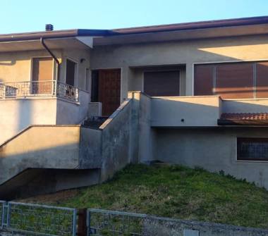 Casa indipendente in vendita a Brugine (Padova)