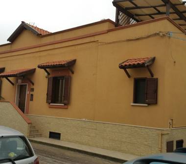 Casa indipendente in vendita a Crispiano (Taranto)