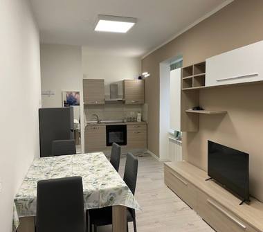 Trilocale in vendita a Edolo (Brescia), Piazza Martiri della Libertà 8