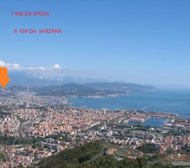 Palazzo/Stabile in vendita a La Spezia, Zona Centro, Via Napoli 142