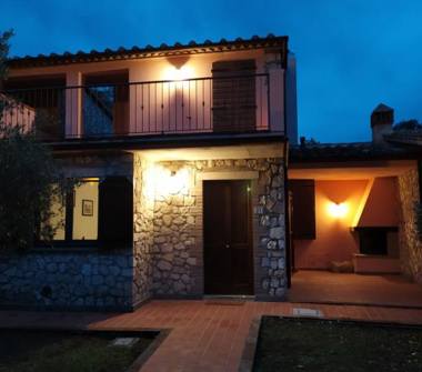 Villetta a schiera in vendita a Semproniano (Grosseto)