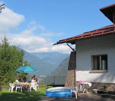 Villa in affitto a Borgo Lares (Trento), Via Durone 0