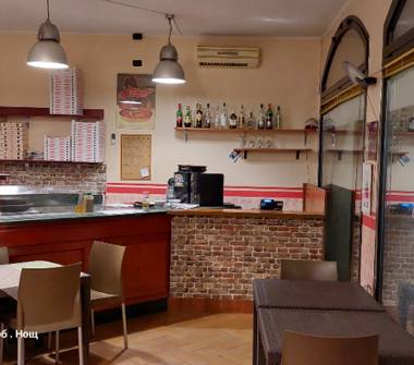 Pizzeria in vendita a Parabiago (Milano)