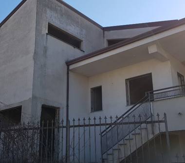 Villa in vendita a Casali del Manco (Cosenza)
