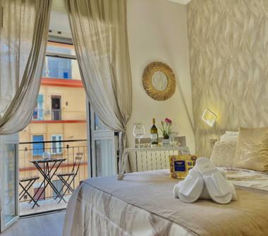 Affitto Appartamento Vacanze a Napoli, Zona Vicaria, Via Alessio Mazzocchi 12