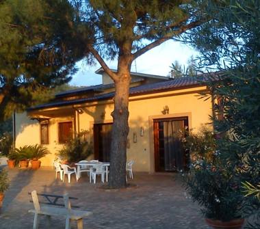 Azienda Agricola in vendita a Spezzano Albanese (Cosenza), Viale delle Fonti 13