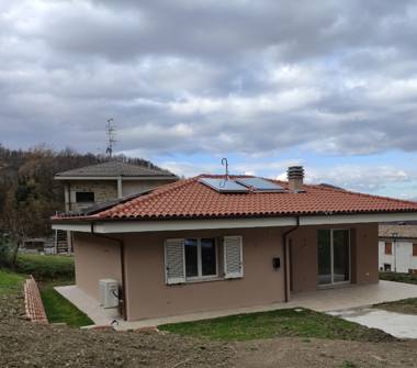 Villa in vendita a Urbino, Frazione Montesoffio