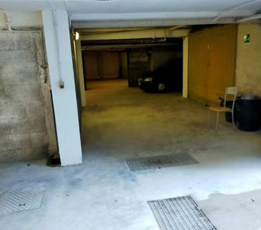 Box/Garage/Posto auto in vendita a Roma, Zona Ostia, Via delle Azzorre 22