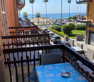 Affitto Appartamento Vacanze a Andora, Frazione Marina Di Andora, Via Cuneo 3