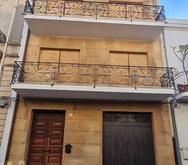 Appartamento in vendita a Floridia (Siracusa), Via Archimede 48