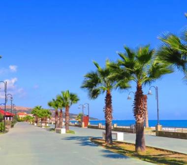 Quadrilocale in affitto a Strongoli, Frazione Marina Di Strongoli, Viale Grecia Magna 22