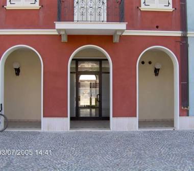 Negozio in affitto a Porto Recanati (Macerata), Viale dei Cementieri 2d