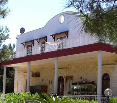 Offerta Vacanze Albergo/Hotel a Turi (Bari)