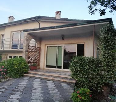 Affitto Villa Vacanze a Montignoso (Massa-Carrara)