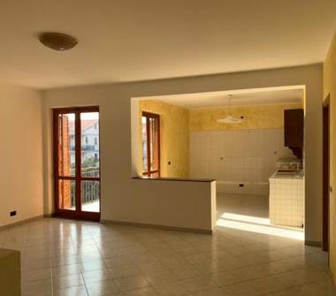 Quadrilocale in vendita a Aci Catena, Frazione San Nicolò, Via Giuseppe Leonardi 15