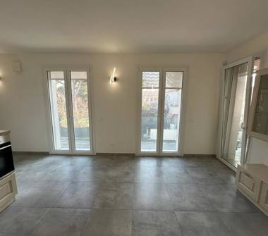 Bilocale in vendita a Ravenna, Zona Marina di Ravenna, Viale Zara 5