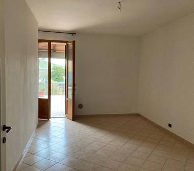 Quadrilocale in vendita a Monteroni d'Arbia (Siena), Via Roma 356