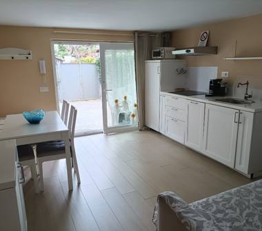 Trilocale in affitto a Camaiore, Frazione Lido Di Camaiore