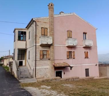 Appartamento in vendita a Corvara, Frazione Colli, Contrada Colli 19