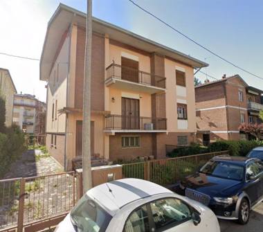 Porzione di casa in vendita a Forlì, Frazione Centro città, via Amleto Presacco 5