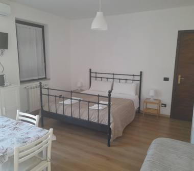 Affitto Appartamento Vacanze a Mandello del Lario (Lecco), Via alle Villette 4