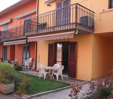 Villetta a schiera in vendita a Lazise, Frazione Pacengo