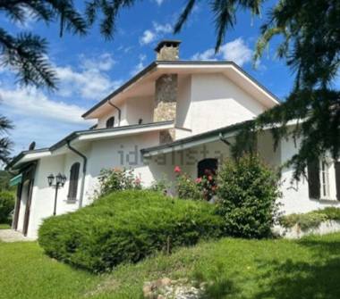 Casa indipendente in vendita a Borgo Val di Taro, Frazione Monticelli Sinistra Taro