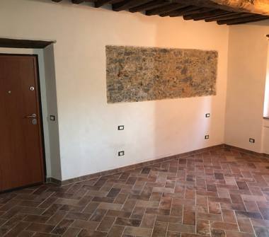 Bilocale in vendita a Gallicano, Frazione Turritecava