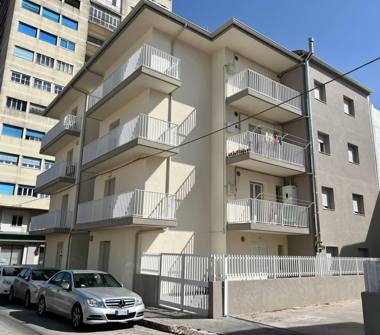 Quadrilocale in vendita a Ragusa, Frazione Marina Di Ragusa, Via del Sacro Cuore 43