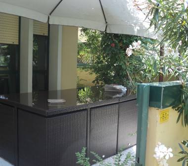 Affitto Villetta a schiera Vacanze a Montignoso, Frazione Cinquale, Via San Giuseppe Artigiano 5