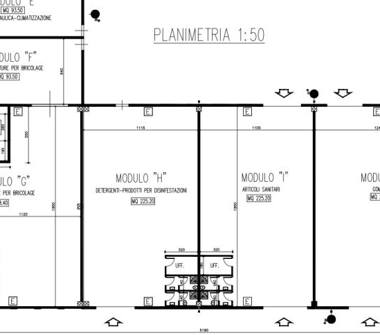 Capannone in vendita a Latina (Latina), via san francesco 175