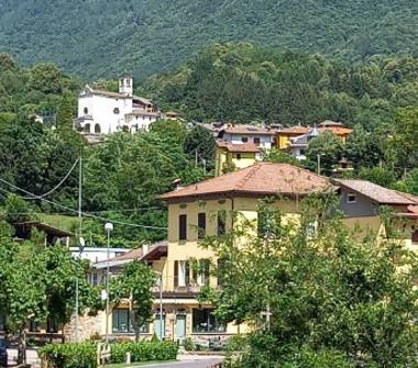 Affitto Appartamento Vacanze a Taceno (Lecco), Via Bellano 7