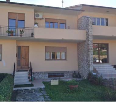 Quadrilocale in vendita a Pomarance (Pisa)