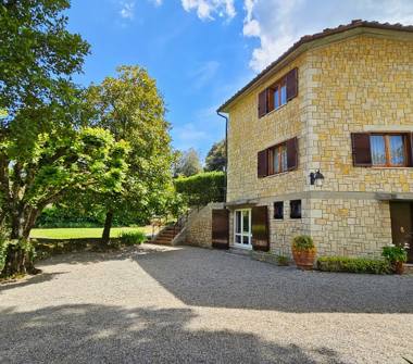 Affitto Villa Vacanze a Cetona (Siena), Via Martiri della Libertà 5