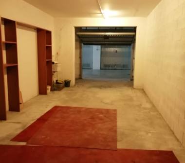 Box/Garage/Posto auto in affitto a Perugia, Zona Collestrada