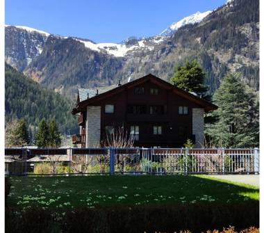 Affitto Appartamento Vacanze a Courmayeur (Aosta), Via Regionale 12