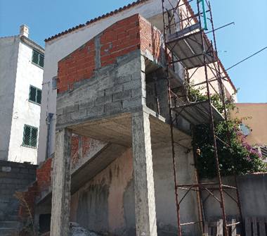 Casa indipendente in vendita a Loculi (Nuoro), Via Fiorino 15