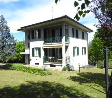 Casa indipendente in vendita a Barzago (Lecco), Via Sacro Cuore 2