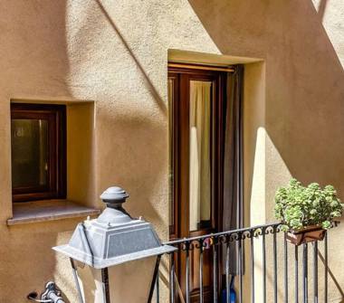 Palazzo/Stabile in vendita a Trapani, Frazione Centro città, Via Mercè 26